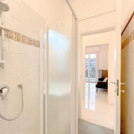 Il Decameron Mare 600mt - Wifi - Netflix * 洛阿诺
